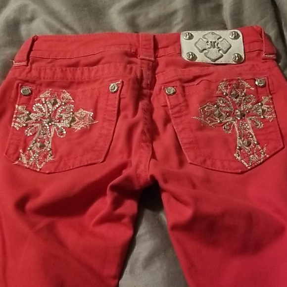 red miss me jeans